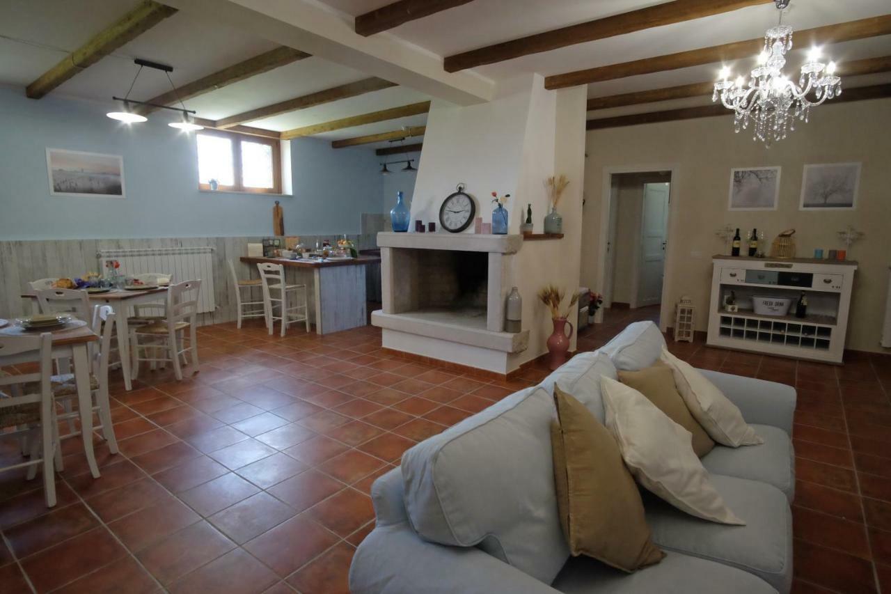 Bed and Breakfast L'Orto Sul Poggio à Sutri Extérieur photo